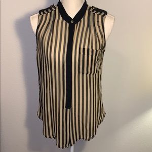 Vans striped sleeveless blouse in medium